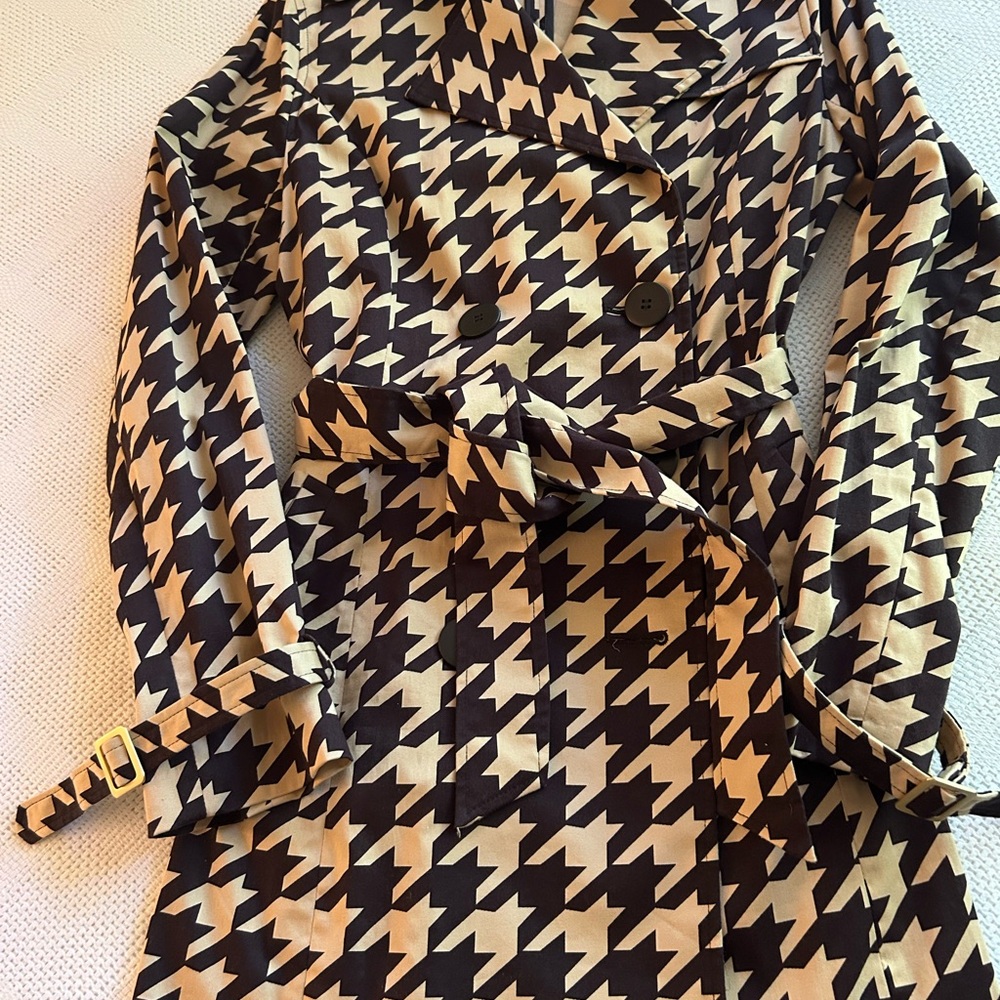 Houndstooth Patterned 3/4 Length Cotton Coat. Siz… - image 2